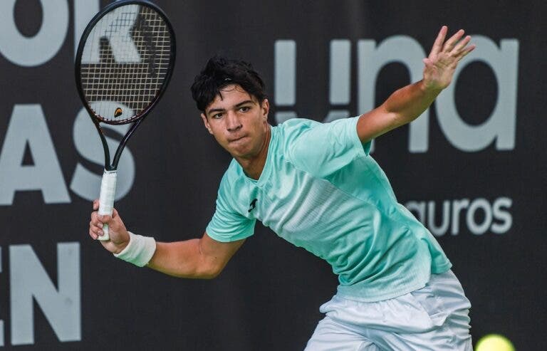 Tiago Pereira e Tiago Torres caem na ronda de acesso ao quadro do Indoor Oeiras Open 1