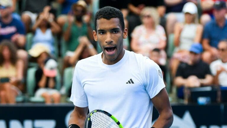 Auger-Aliassime derrota Korda e conquista o sexto título da carreira em Adelaide