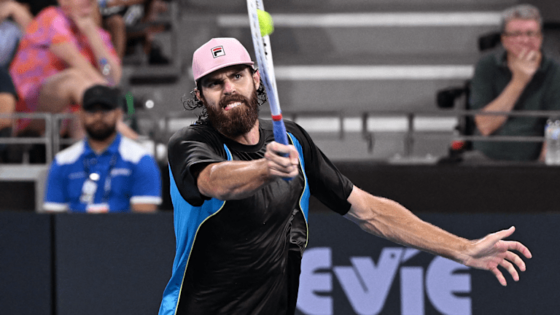 Opelka dispara contra estado do court em Xangai: «Isto acontece num Future, não num Masters 1000»