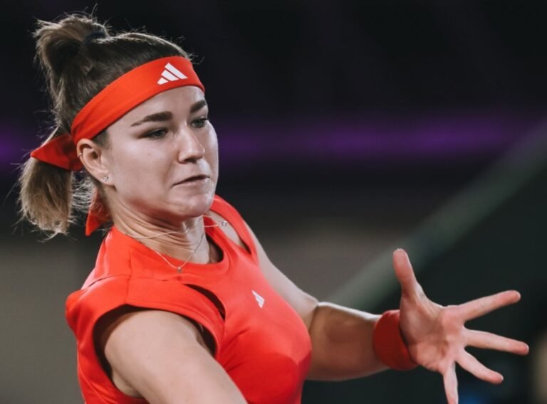 Muchova estreia com vitória em Linz; Svitolina perde para russa pela primeira vez desde o início da guerra