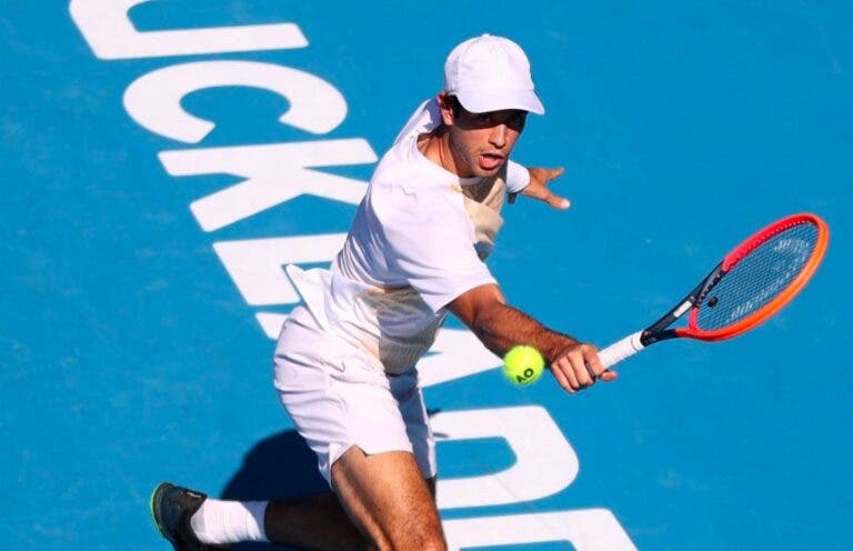 Por pouco: Nuno Borges serve para ganhar mas fica à porta da final em Auckland