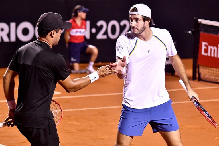 Gustavo Heide e Marcelo Zormann conquistam primeira vitória brasileira no Rio Open 2025