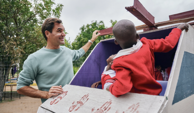 Federer aparece publicamente numa viagem solidária à África do Sul