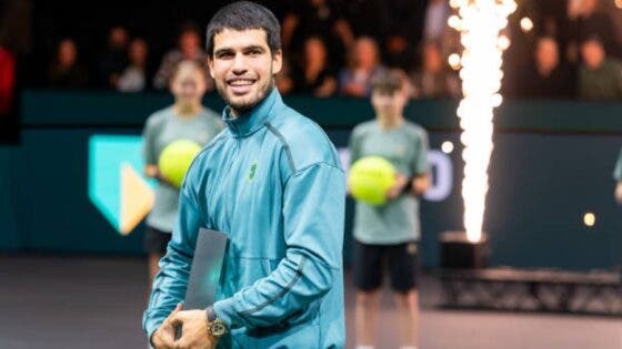 Alcaraz celebra título em Roterdão: «O meu melhor nível também vai chegar ao indoor»