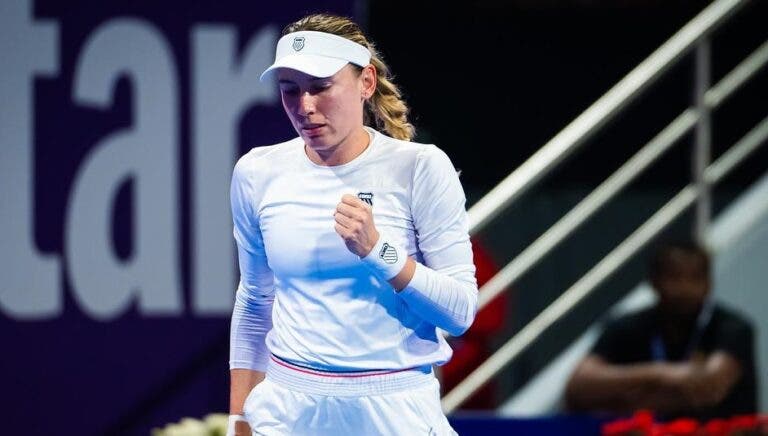 Alexandrova segue imparável e bate Pegula rumo às meias-finais em Doha