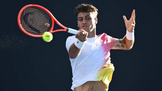 Cobolli nem pensa duas vezes: «Morro para poder jogar a Taça Davis»