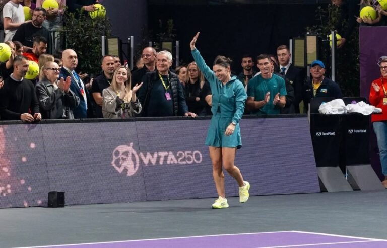 Halep é arrasada em Cluj e surpreende ao anunciar a aposentadoria do tênis logo após o jogo