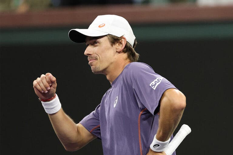 De Minaur passeia e marca encontro com João Fonseca em Miami