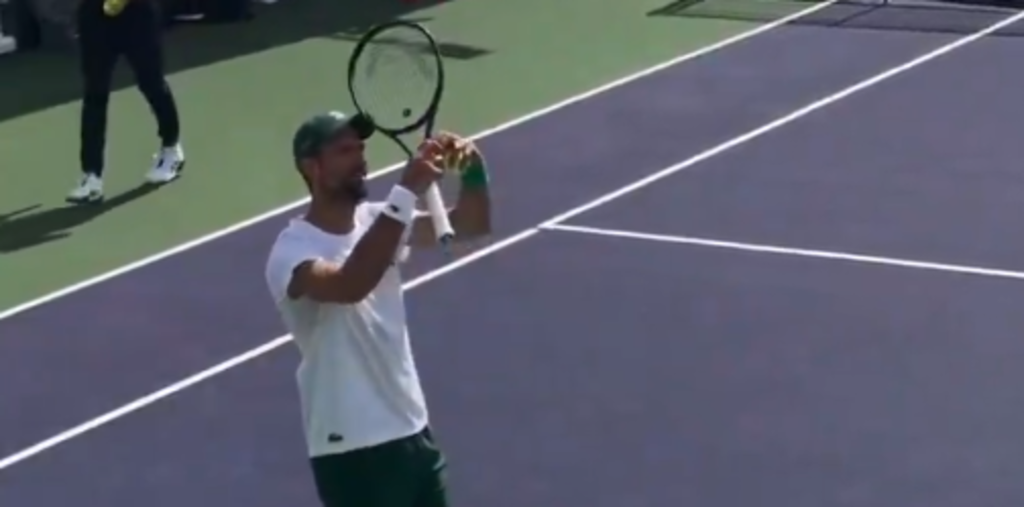 [VÍDEO] ‘Djokovic, amo-te!’: fã declara-se e Nole não ficou indiferente