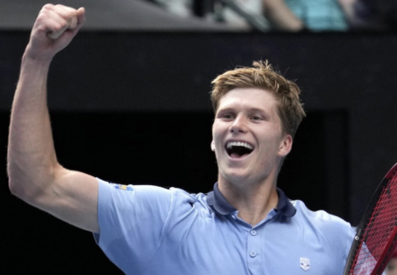Brooksby avança em Indian Wells com primeiro triunfo ATP mais de dois anos depois