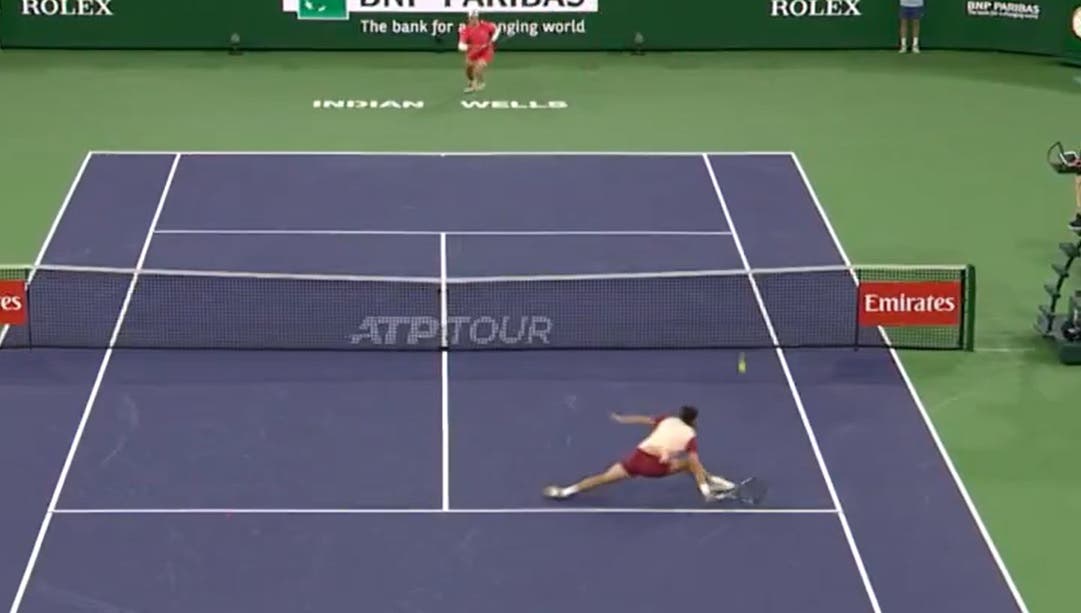 [VÍDEO] Alcaraz (mais um) volley impossível em Indian Wells