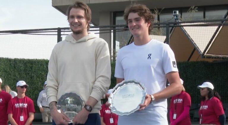 Bublik diz que “tênis está em boas mãos” após final contra João Fonseca em Phoenix