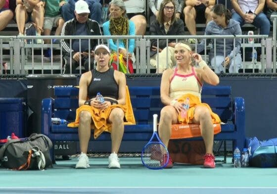 Luisa Stefani e Babos passam bem pela estreia em Miami