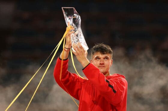 Mensik entra para o top 10 de campeões mais jovens da história dos Masters 1000