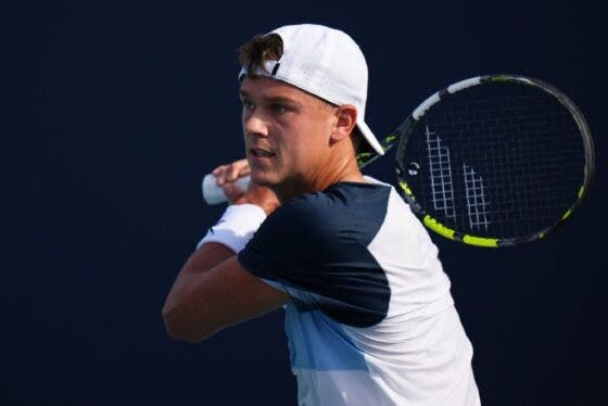 Rune desiste do UTS de Nimes em vésperas de Monte-Carlo