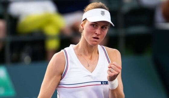Samsonova faz final em Estrasburgo e atira Collins para fora do top 50 mundial