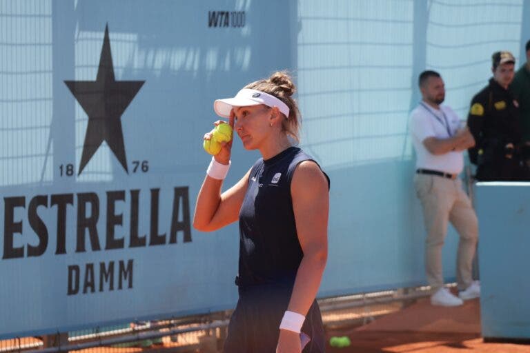 Bia Haddad luta em batalha de mais de três horas, mas cai na terceira ronda para ex-top 5 em Madrid