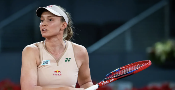 Rybakina bate Andreescu e Pegula arrasa em Madrid