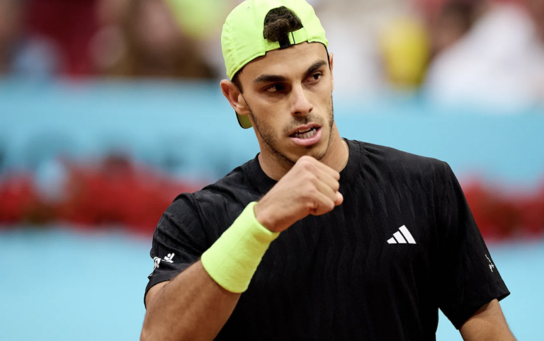 Cerundolo repete a dose contra Zverev e está nos quartos-de-final em Madrid
