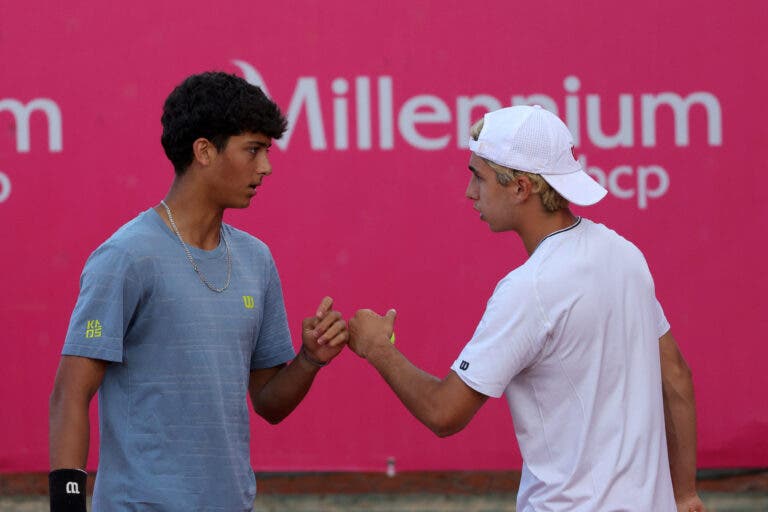 Duplas portuguesas com dia para esquecer no Estoril Open
