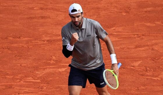 Só dá Itália! Berrettini agudiza a crise de Zverev e Cobolli soma 5.ª vitória seguida