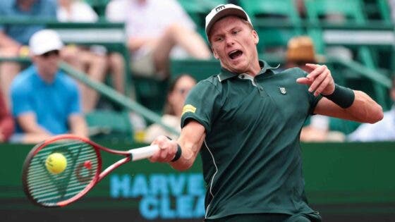 Incrível! Brooksby completa conto de fadas em Houston e conquista primeiro título da carreira