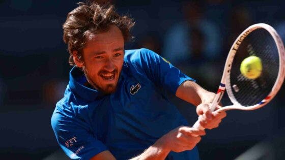 Medvedev sente confiança: «Não estou longe de poder ganhar títulos do Grand Slam»
