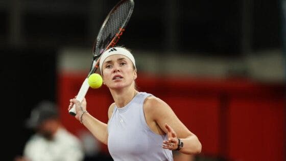 Svitolina acaba com jejum de quase dois anos e conquista em Rouen o 18.º título da carreira