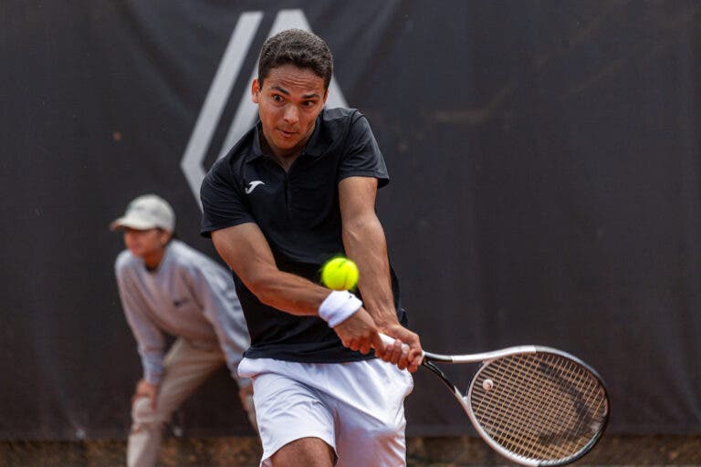 Pedro Araújo oferece boa réplica mas não resiste ao terceiro cabeça-de-série do Oeiras Open 5