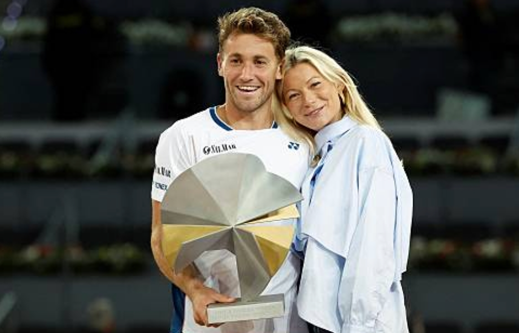 [VÍDEO] O bonito momento de Ruud com a sua noiva após conquistar o Mutua Madrid Open