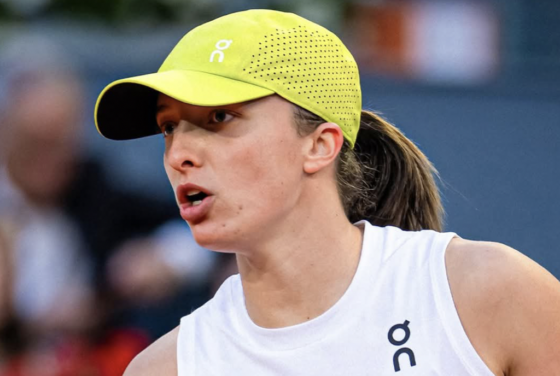Henin: «Iga Świątek entrou num ciclo vicioso e tem de sair dele»