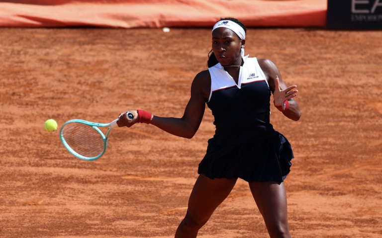 Gauff arrasa Raducanu rumo aos ‘quartos’, Paolini deixa italianos a sonhar em Roma