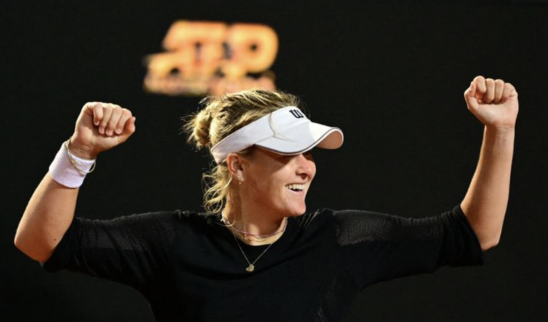 Stearns faz o que nunca ninguém tinha conseguido na história do circuito WTA