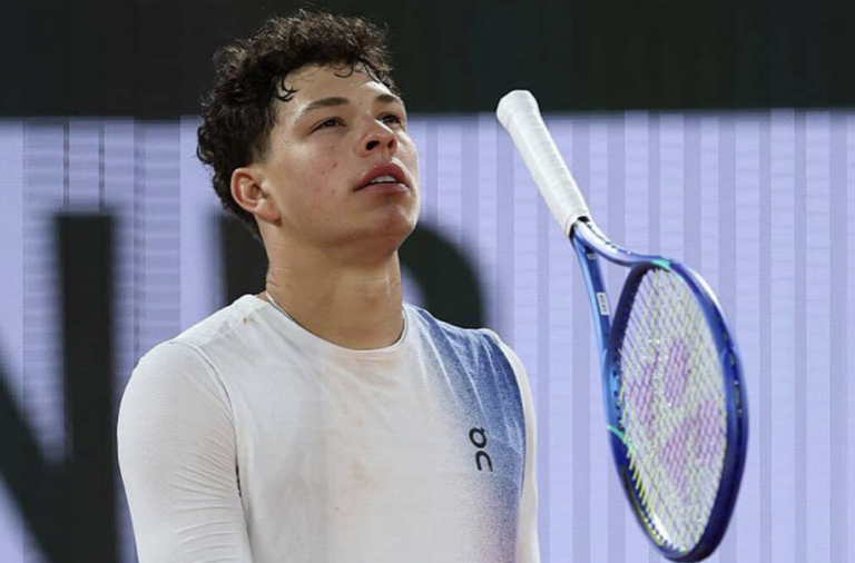 Shelton e o adeus a Roland Garros: «Foi o mais perto que me senti de Alcaraz»