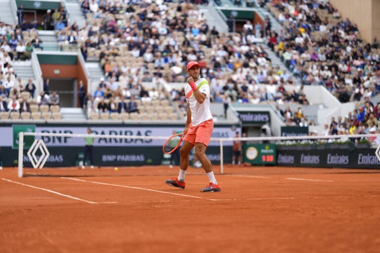 INCRÍVEL! Nuno Borges brilha contra Ruud e faz história rumo à terceira ronda de Roland Garros