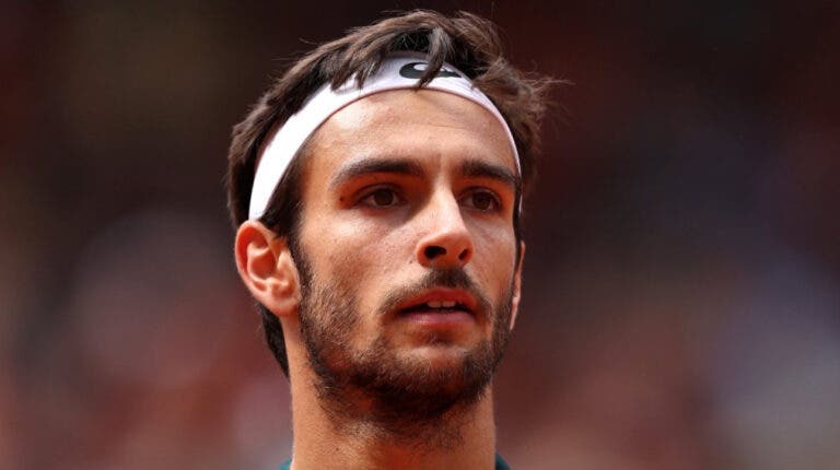 Musetti continua a convencer e a avançar em Roland Garros