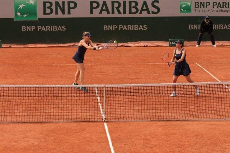Luisa Stefani conquista grande virada e vai desafiar favoritas nas oitavas de Roland Garros