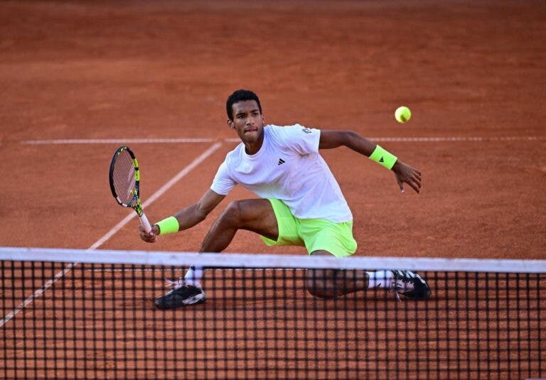 Aliassime volta a vencer dois meses depois, Mpeshi Perricard passa grande momento para Hamburgo