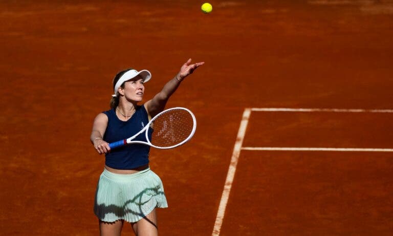 Danielle Collins e Jasmine Paolini vencem e rumam à terceira ronda do WTA 1000 de Roma