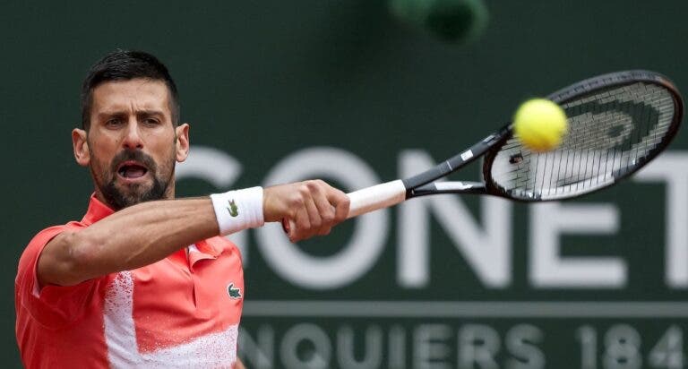 Djokovic avança em Genebra com uma das melhores exibições do ano