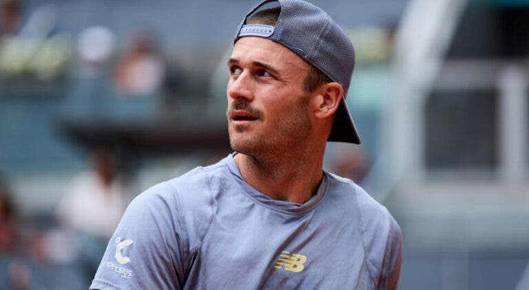 Paul bate De Minaur pela primeira vez e regressa aos ‘quartos’ em Roma