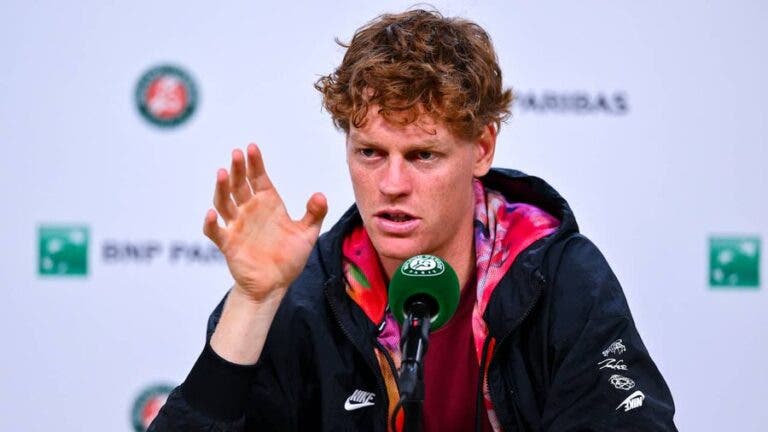 Sinner baixa expetativas em Roland Garros: «Não há milagres, preciso de tempo»