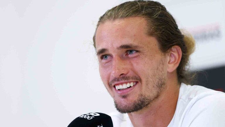 Zverev puxa dos galões: «De repente já era o pior número dois de sempre…»