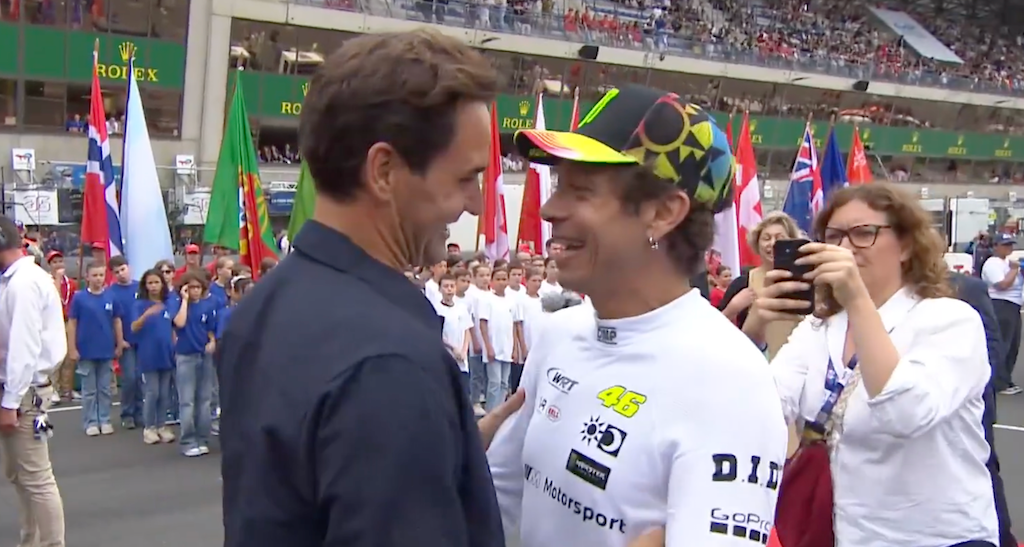 [VÍDEO] Federer em destaque no arranque das 24 horas de Le Mans