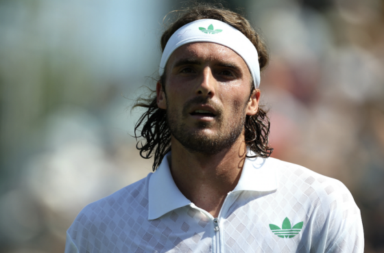Tsitsipas deixa de seguir toda a gente no Instagram com exceção… de um tenista