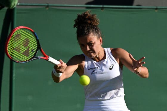 Paolini escapa a pesadelo na estreia e avança para a segunda ronda de Wimbledon
