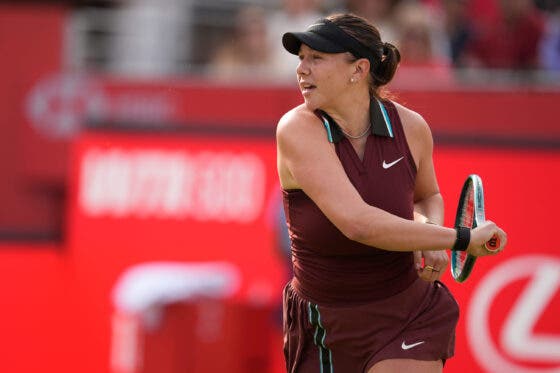 Anisimova não tira o pé do acelerador e arrasa Andreescu em Berlim