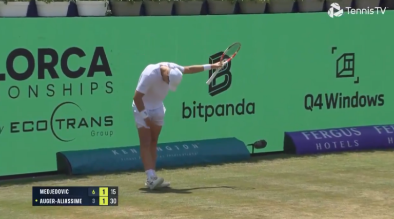 [VÍDEO] Medjedovic foi eliminado de Maiorca mas protagonizou um dos pontos do ano