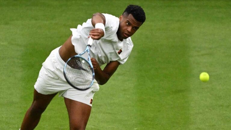 Mpetshi Perricard bateu recorde de serviço mais rápido da história de Wimbledon
