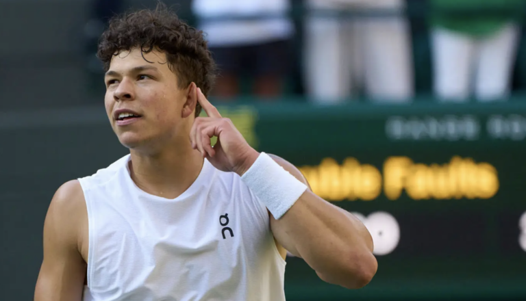 Shelton estreia-se nos quartos-de-final de Wimbledon após mais uma boa vitória